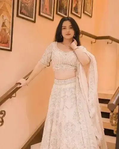 Escort Rajnandgaon